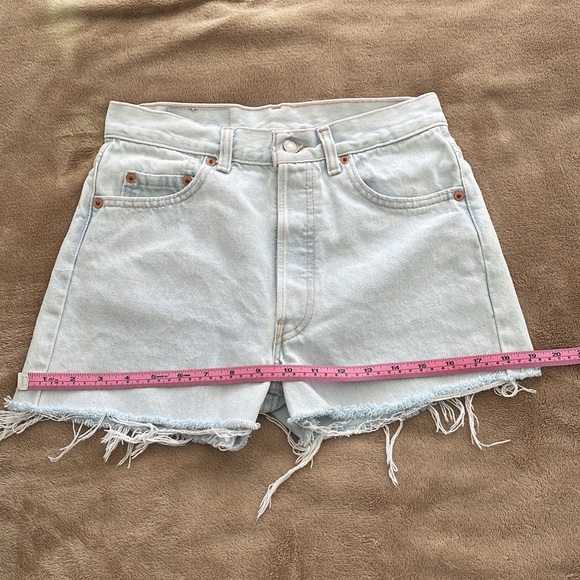 Levi’s Vintage Light Wash Shorts ☀️ Size 26 - Picture 8 of 12